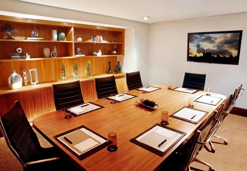 圣保罗万丽酒店 外观 照片 A boardroom at a hotel