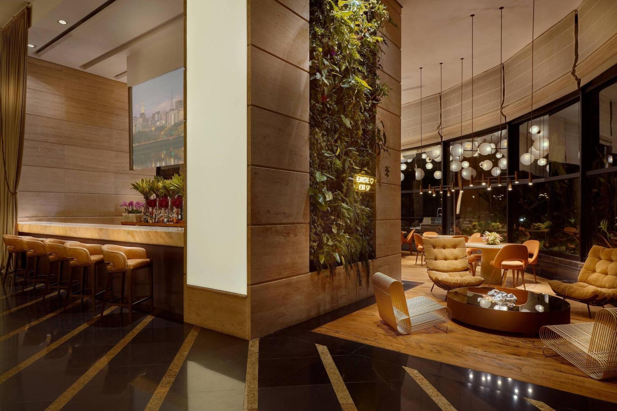圣保罗万丽酒店 外观 照片 The lounge at the airport
